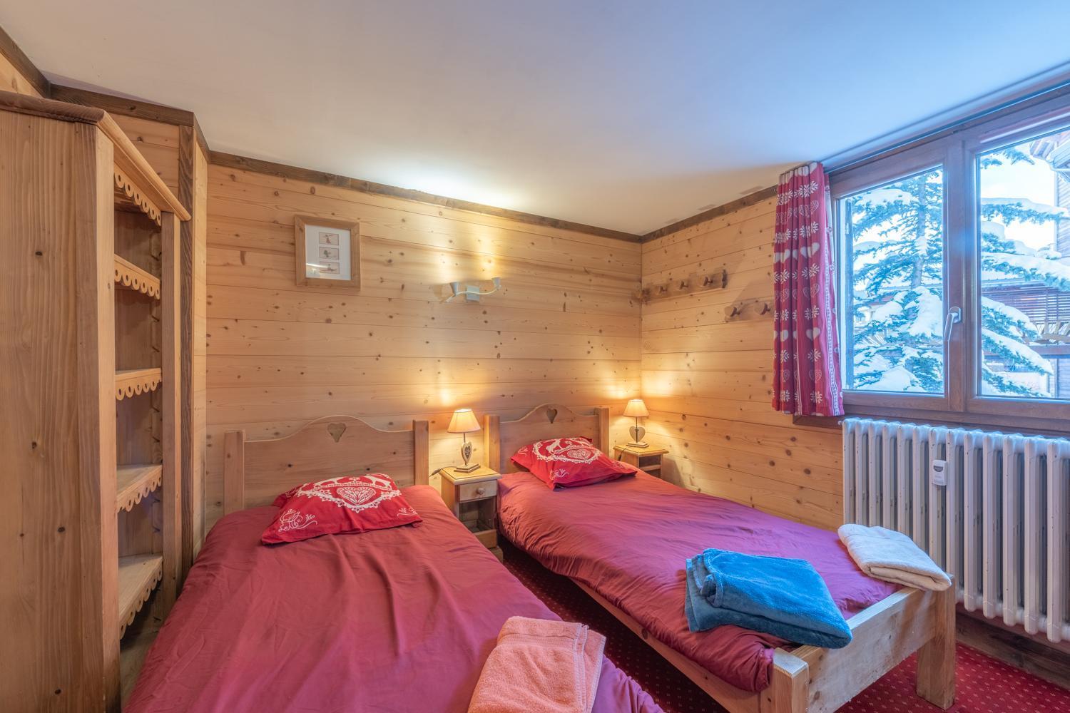 Chalet Alpe D'Huez 1850-Sea And Mountain Pleasure Avec 2 Appartements- 1 Appartement 3 Chambres 8 Couchages - 3 Salles D'Eau Et 1 Appartement 5 Chambres 12 Couchages 5 Salles D'Eau - Jacuzzi Et Sauna -Pieds Des Pistes Et Centre Alpe d'Huez Exterior foto