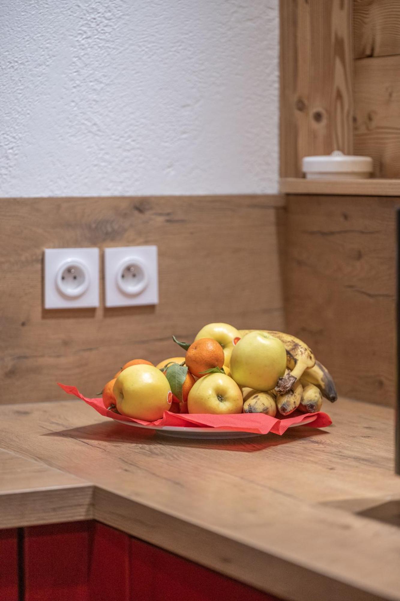 Chalet Alpe D'Huez 1850-Sea And Mountain Pleasure Avec 2 Appartements- 1 Appartement 3 Chambres 8 Couchages - 3 Salles D'Eau Et 1 Appartement 5 Chambres 12 Couchages 5 Salles D'Eau - Jacuzzi Et Sauna -Pieds Des Pistes Et Centre Alpe d'Huez Exterior foto