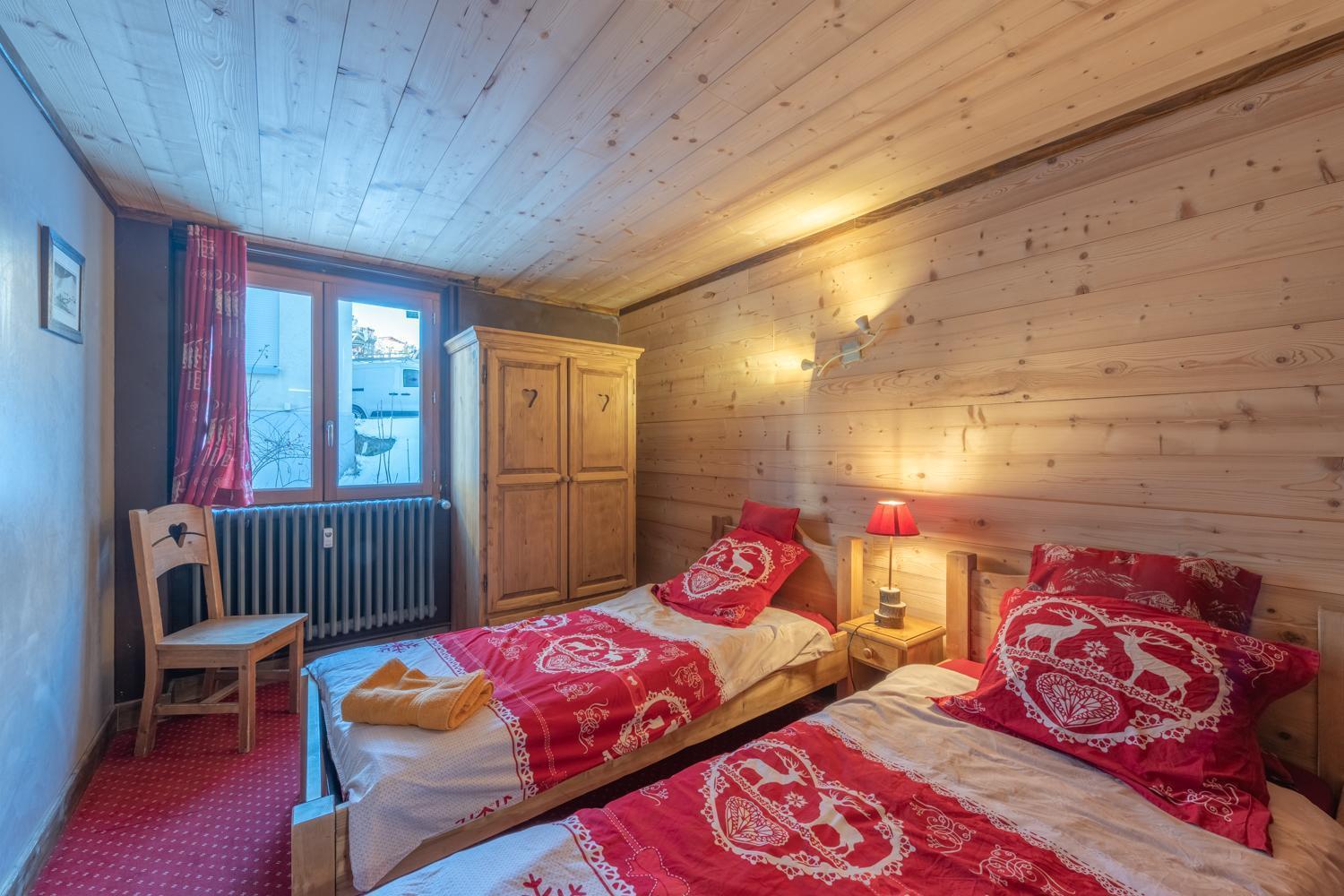 Chalet Alpe D'Huez 1850-Sea And Mountain Pleasure Avec 2 Appartements- 1 Appartement 3 Chambres 8 Couchages - 3 Salles D'Eau Et 1 Appartement 5 Chambres 12 Couchages 5 Salles D'Eau - Jacuzzi Et Sauna -Pieds Des Pistes Et Centre Alpe d'Huez Exterior foto